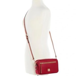 Dooney & Bourke Pebble Grain Camera Zip Crossbody